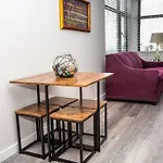 One Bedroom Apartment With San Diego Downtown View